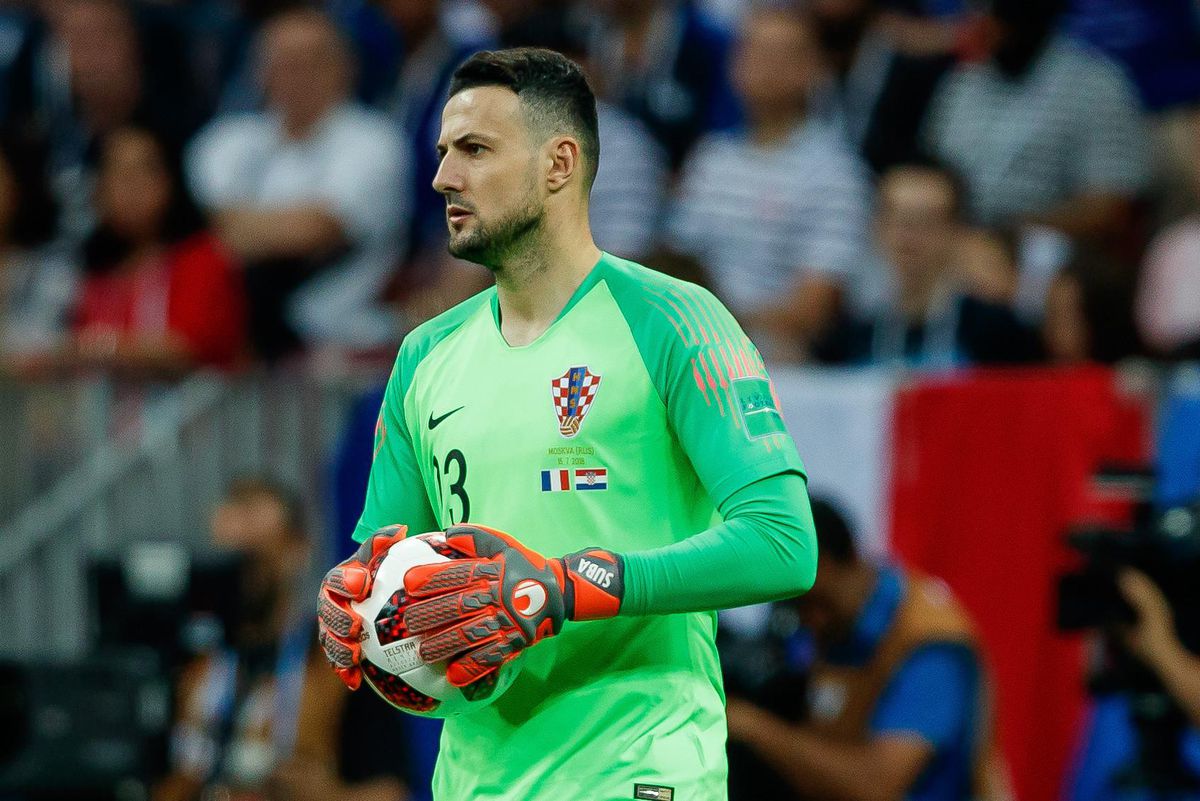 Goalie Subasic volgt Mandzukic en stopt na WK-succes als international