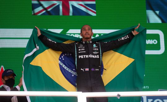 Hamilton kwam van ver in Brazilië: hij won maar 1 keer vanaf lager dan P10