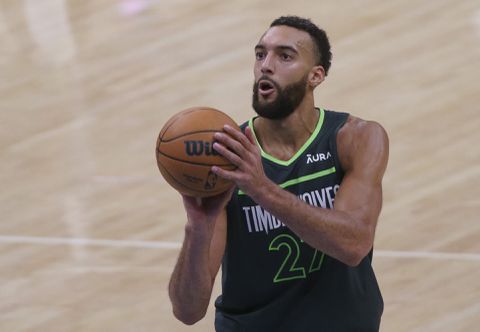 NBA-ster Gobert trakteert ALLE medewerkers van Timberwolves-thuisbasis op kerstcadeaus