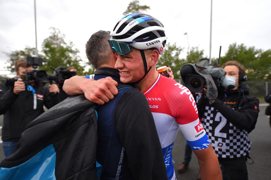 Vader van Mathieu van der Poel: 'Heel lang heeft hij dat voor ons geheimgehouden'