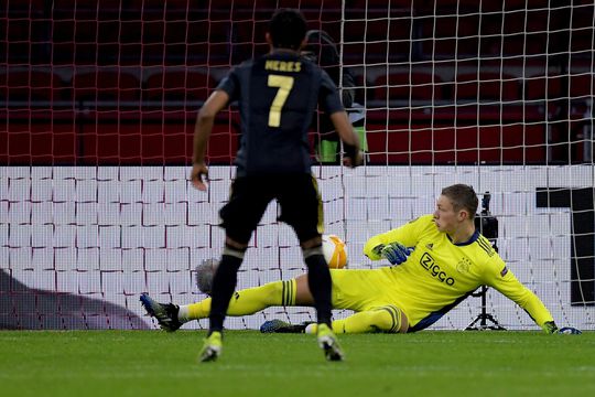 🎥 | Ajax had even goud in handen tegen Roma, maar blijft met kater achter
