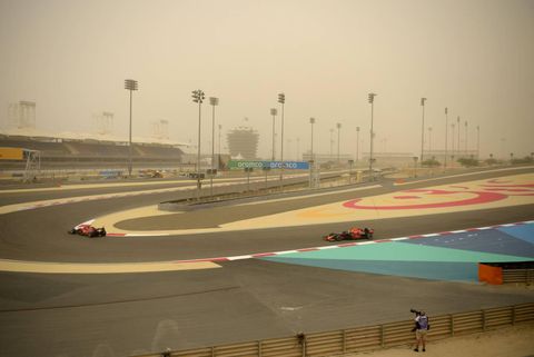 Testen in de barre wind van Bahrein: 'Weet niet of we hier nou wijzer van worden'