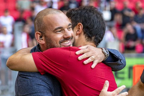 Wesley Sneijder in nieuwe seizoen van populaire Youtube-show