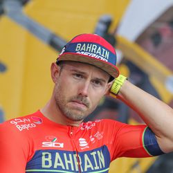 🎥 | Sonny Colbrelli sprint naar ritwinst in Critérium du Dauphiné