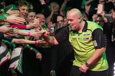 Kings of Darts: Nederlanders winnen met overmacht in Enschede