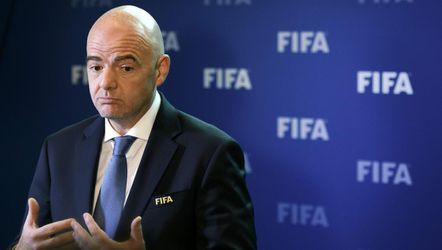 Infantino: Löw moet openstaan voor vernieuwing