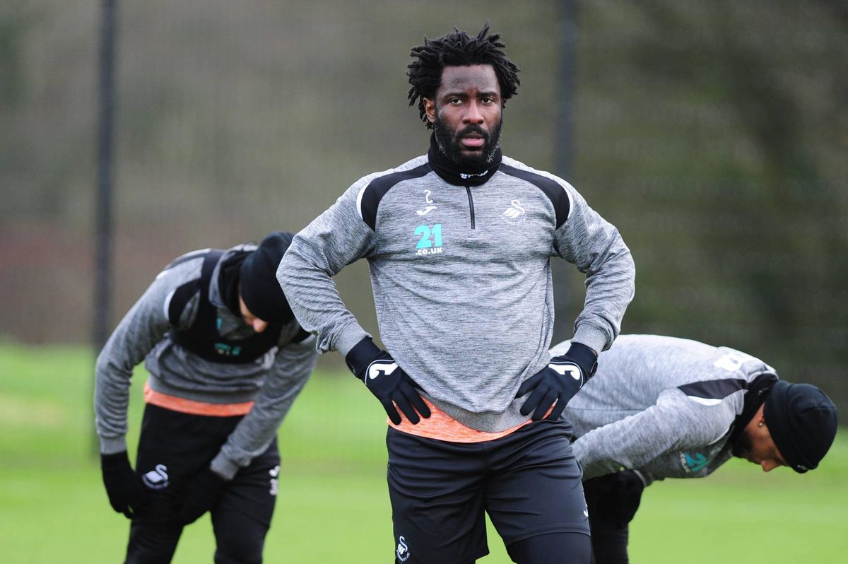 Voormalig Vitesse-kanon Bony verlaat Swansea voor de zandbak