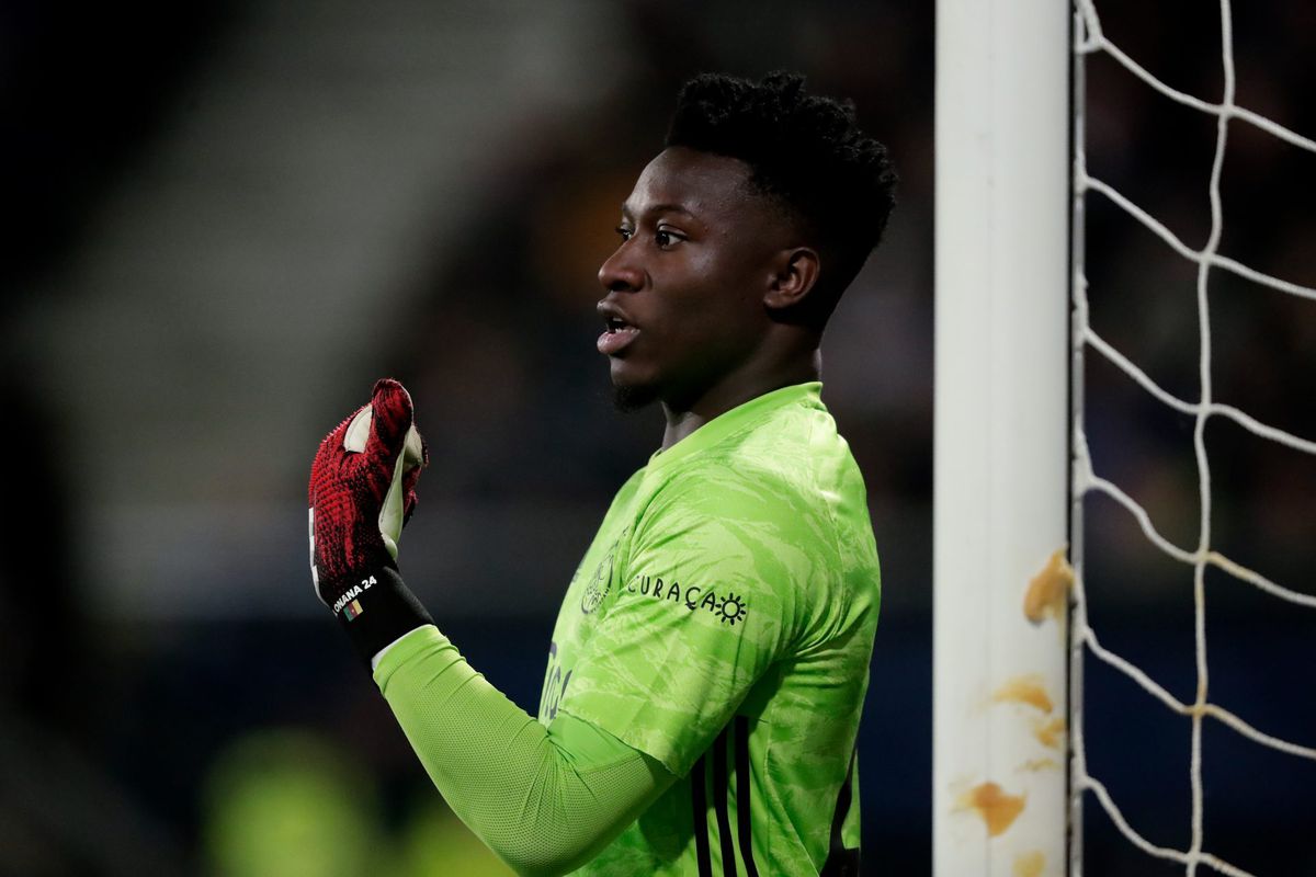 Onana gaat definitief vertrekken bij Ajax en wijst naar afspraak met de club: 'Die tijd is nu gekomen'