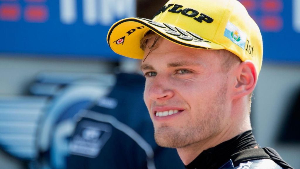 Binder wint wereldtitel Moto3 al 4 races voor het einde