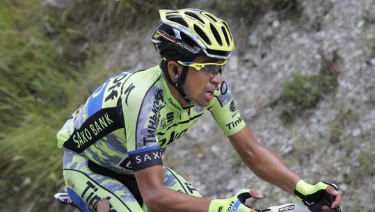 Contador is topfit en begint seizoen aan de Algarve