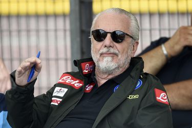 Napoli-voorzitter haalt uit naar fans: 'Ze dagen mij uit en dat krijgen ze terug'