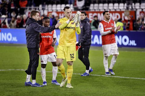 Geblesseerde keepers-plaag gaat maar door voor AZ: Hobie Verhulst onder het mes