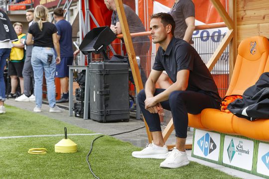 Technische staf FC Volendam stapt op uit woede om ontslag Jan Smit, ook trainer Köhler na dit weekend weg