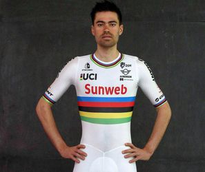 Dit is de nieuwe regenboogtrui van Tom Dumoulin