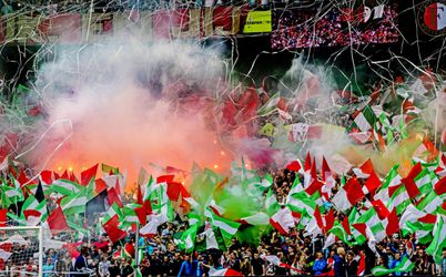 Feyenoord krijgt boete van 20k van KNVB voor afsteken vuurwerk
