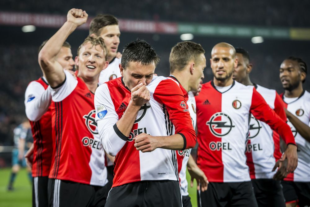 Feyenoord reageert KEIHARD met monsterscore in de Kuip