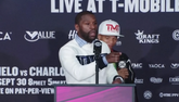 🎥 | Egotripper Floyd Mayweather neemt persconferentie over: 'Ik ben de allerbeste toch?' featured image