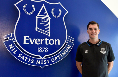 Bedrijvig Everton legt ook miljoenen neer voor international Keane