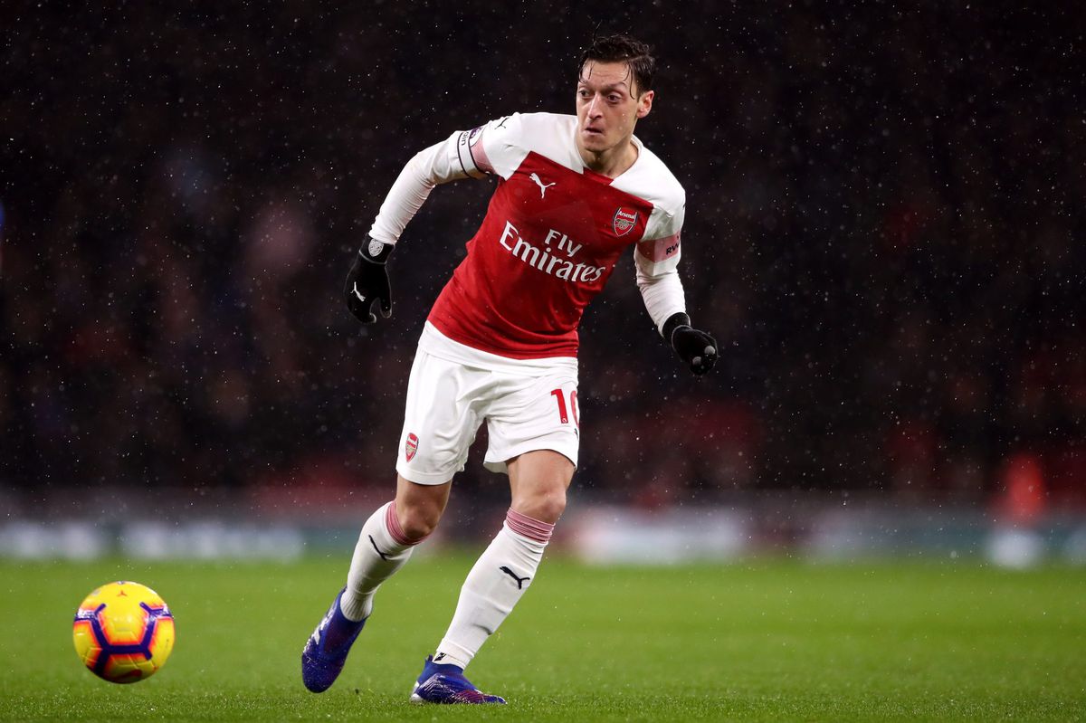 'Özil zegt 'nee' tegen PSG en blijft dus lekker bij Arsenal'