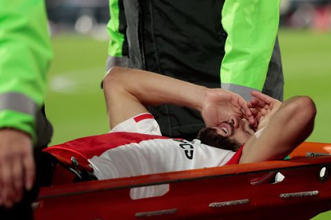 Arne Slot rekent niet op geblesseerde Luka Ivanusec tegen PEC Zwolle