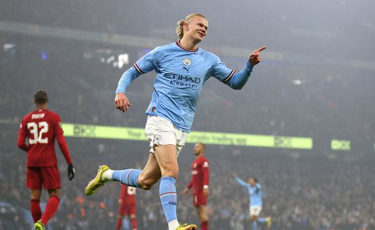 🎥 | Clubvoetbal is terug! Haaland scoort na 10 minuutjes, 1-1 bij rust bij Manchester City - Liverpool