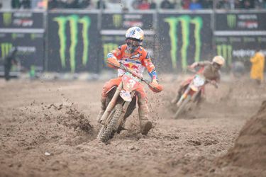 Herlings verliest koppositie  wereldkampioenschap motorcross aan Sloveen