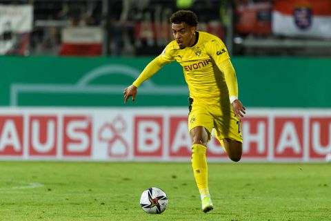 Donyell Malen begint als wissel bij Borussia Dortmund aan Duitse Supercup