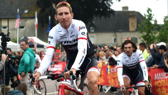 Alleen Mollema, met Cancellara en Schleck als hulpjes, durft zich uit te spreken