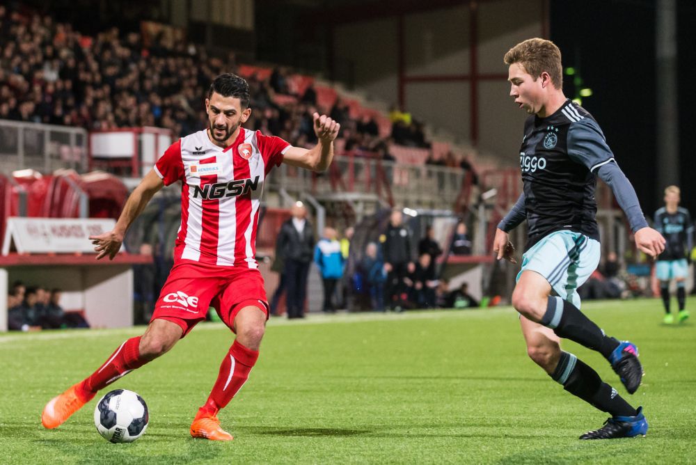 Jong PSV, MVV èn Volendam schieten niets op met gelijkspel en zien Jong Ajax uitlopen