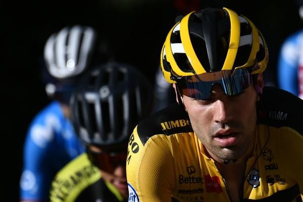 Dumoulin vindt het lekker dat Alaphilippe in het geel rijdt: 'Voor mij is het allemaal prima zo'