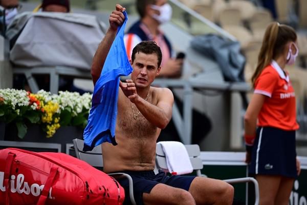 De 'bubbel' op Roland Garros voor tennissers is dramatisch: 'We hebben er helemaal niks'