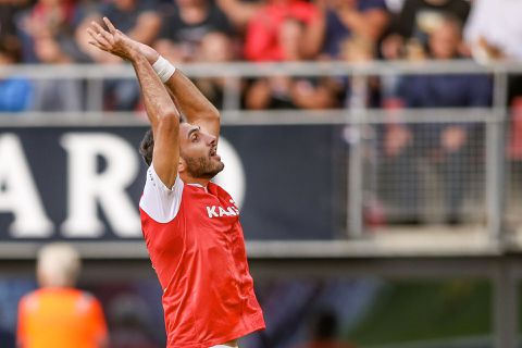 Vangelis Pavlidis doet iets wat hiervoor alleen Johan Cruijff deed