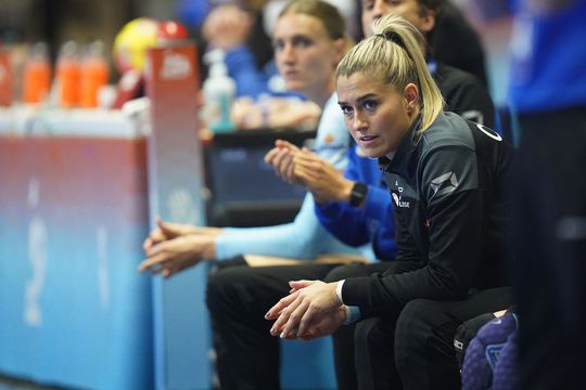 Handbalster Estavana Polman is niet meer nodig bij haar club: 'Deze situatie maakt me erg verdrietig'