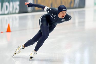 Nederlanse vrouwen grijpen naast de medailles op 1000 meter, Bowe wint