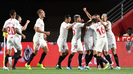 Luuk de Jong scoort niet maar is toch weer belangrijk bij nieuwe koploper Sevilla (video)