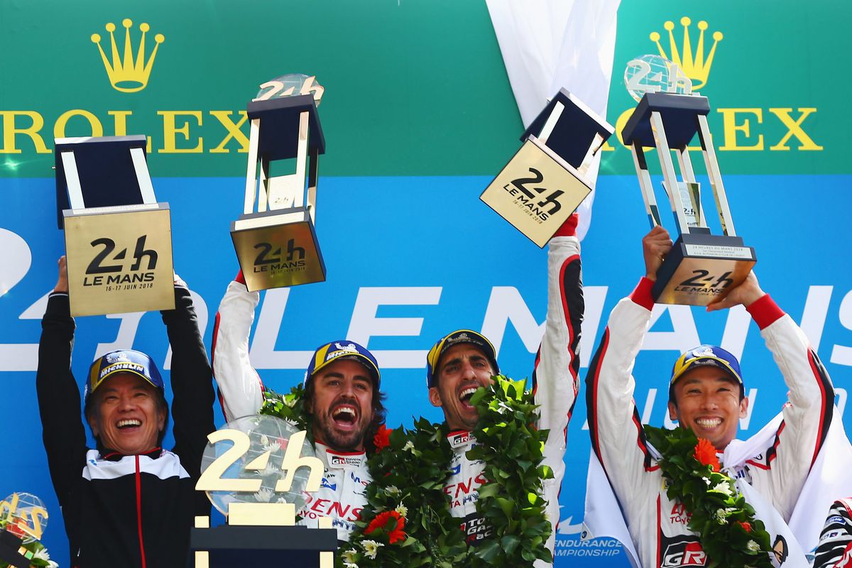 Alonso flikt het! F1-coureur wint 24 uur van Le Mans