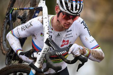 Van der Poel over WK: ‘Het is op zand makkelijker om het verschil te maken’