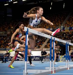 5 op een rij voor Esmee Visser op 60 meter horden