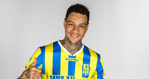 🎥 | Gregory van der Wiel wil deze villa in Amstelveen met dikke winst verkopen
