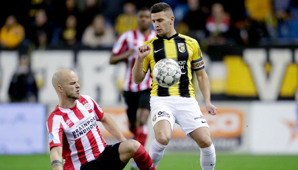 Pech voor Vitesse en PSV: Linssen én Hendrix met blessure eraf