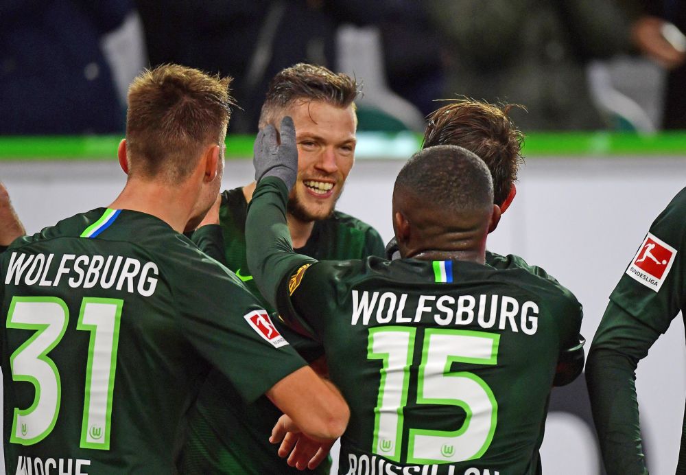VfL Wolfsburg wint weer dankzij goudhaantje Ginczek