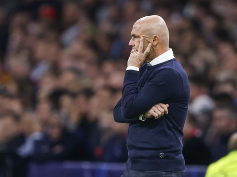 Alfred Schreuder afgemaakt in Italiaanse media: 'Wist niets beters te doen dan schrijven in zijn notitieboekje’