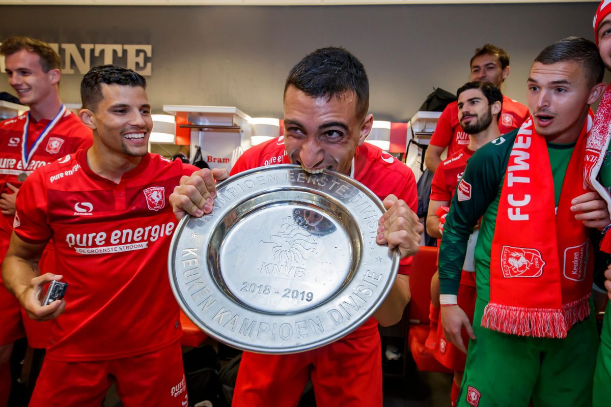 FC Twente wil verdediger Cristian Gonzalez huren; Sevilla wil hem verkopen