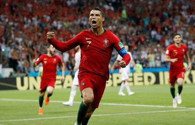 Cristiano Ronaldo dankzij penaltygoal tegen Spanje op een heel mooi recordlijstje