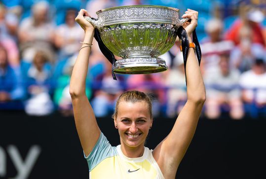 🎥​ | Petra Kvitova met titel in de pocket op jacht naar 3e Wimbledon-triomf