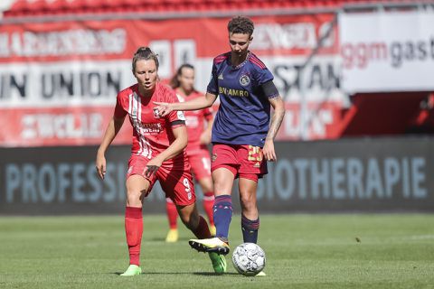 Ajax in gesprek met De Sanders na schelden met k-woord: 'Keuren dit niet goed'