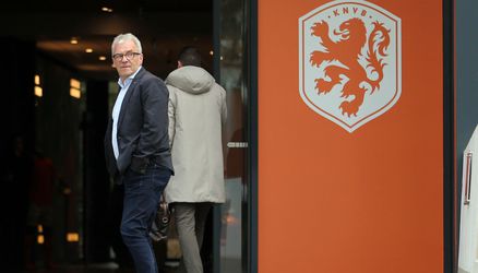 KNVB wil hoe dan ook de Eredivisie en bekertoernooi afmaken