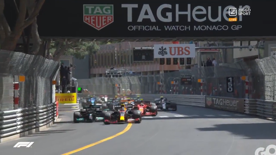 🎥 | Verstappen is de leider in Monaco na deze lekkere start