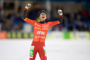 Stoltenborg lacht als laatste bij Marathon Cup in Thialf