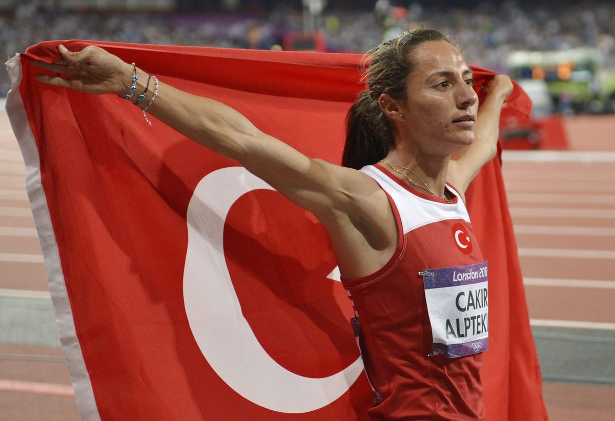 Hardleerse Turkse Cakir Alptekin 'doped' opnieuw en is klaar als atlete